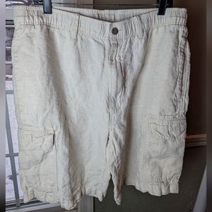 size 38 100% linen Caribbean brand khaki men's shorts.